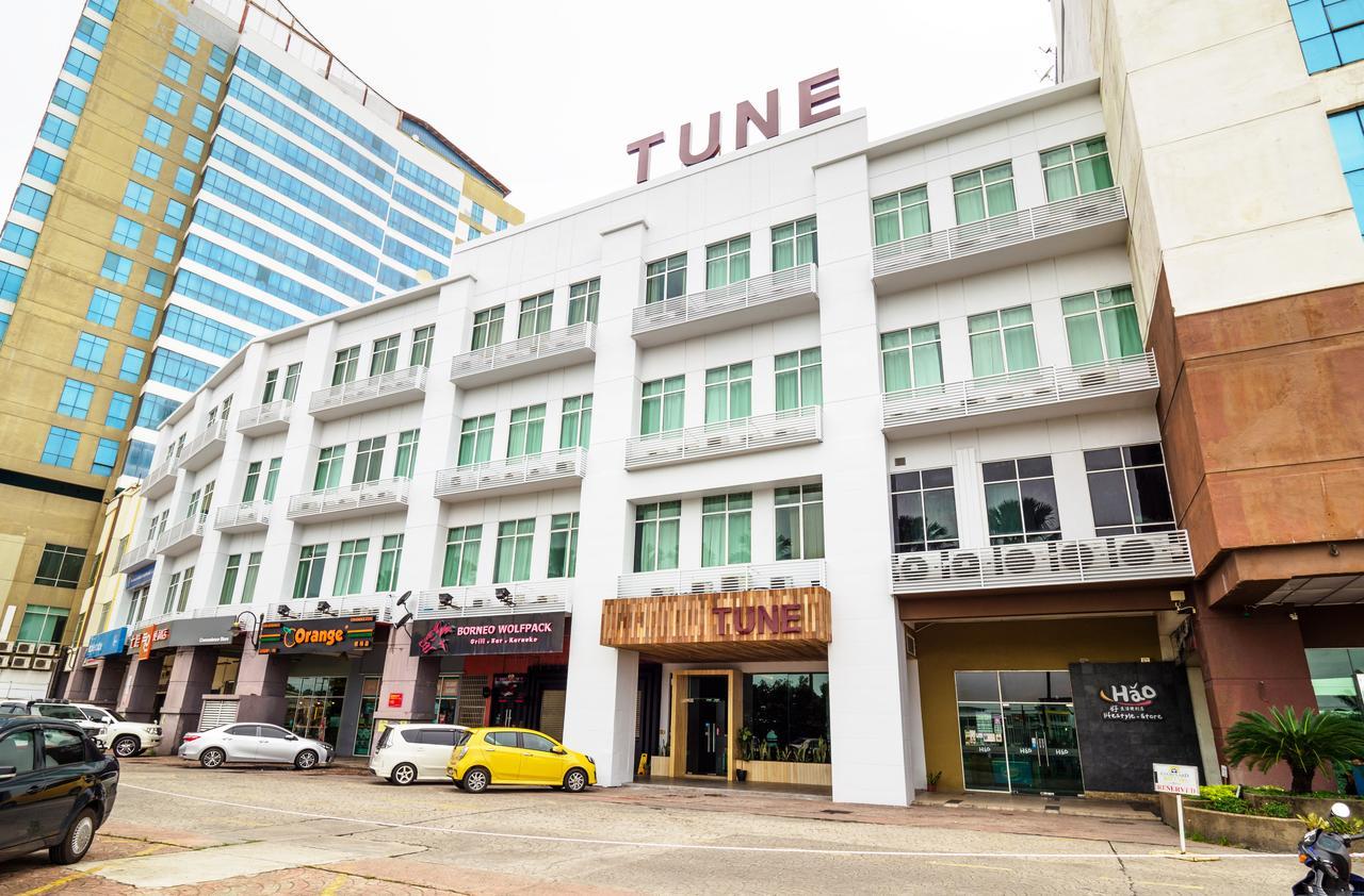 Tune Hotel - 1Borneo Кота Кинабалу Екстериор снимка